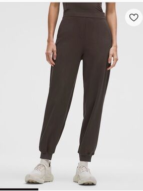 NWT lululemon women’s Daydrift HR Joggers TALL -Sequoia